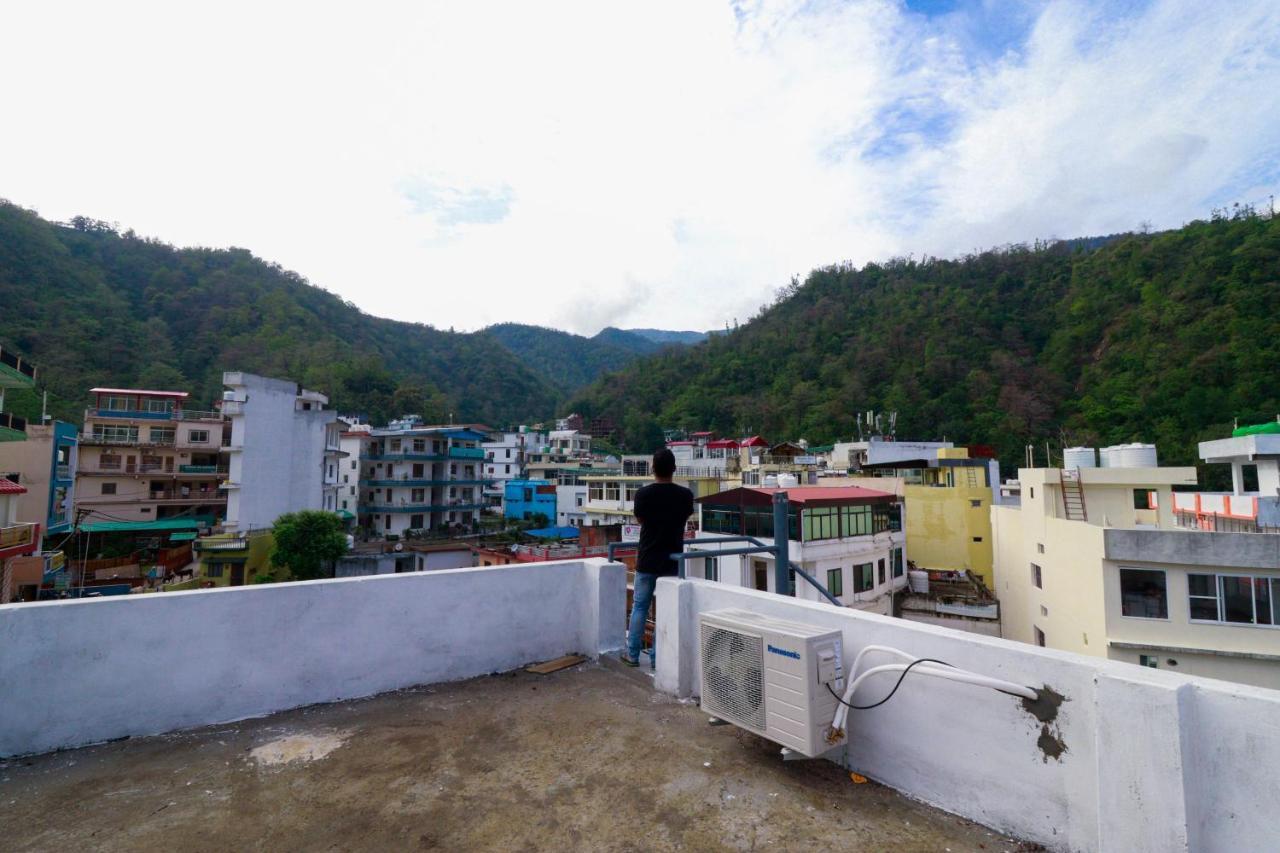 Manzil Hostel Rishikesh Bagian luar foto